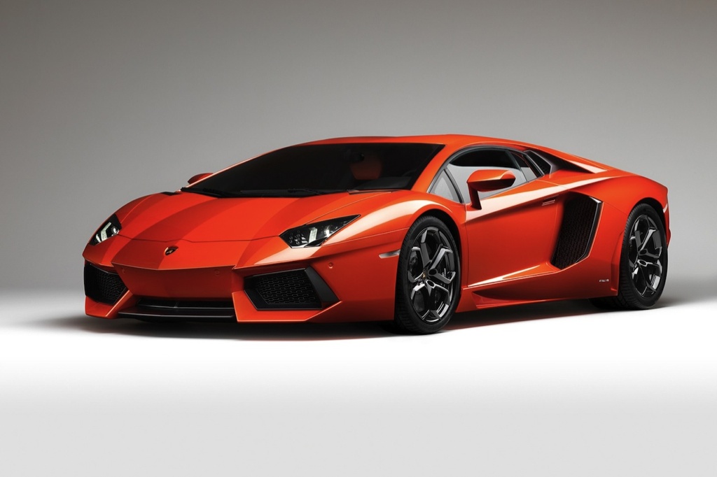 lamborghini-aventador